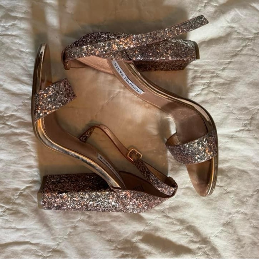 Pink Sparkle Heels💖